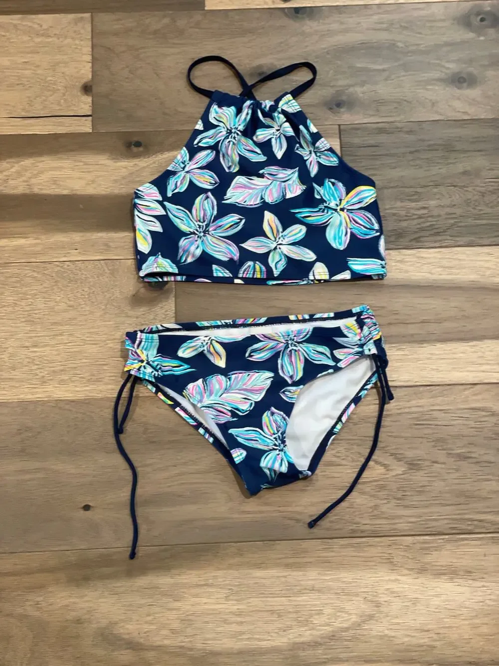 Kanu Girls 2 Piece Swimsuit Blue Floral Sz10 Cross Back Halter Matching Bottoms